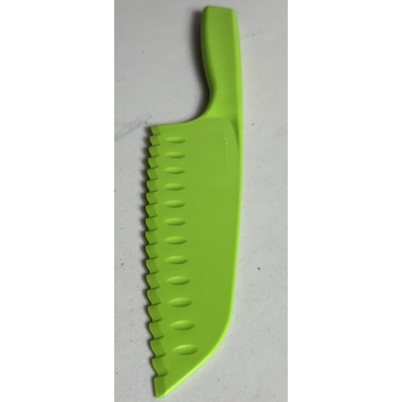 Progressive Green Santoku Chef Knife 11" Scalloped Edge with Sheath - Picture 4 of 6